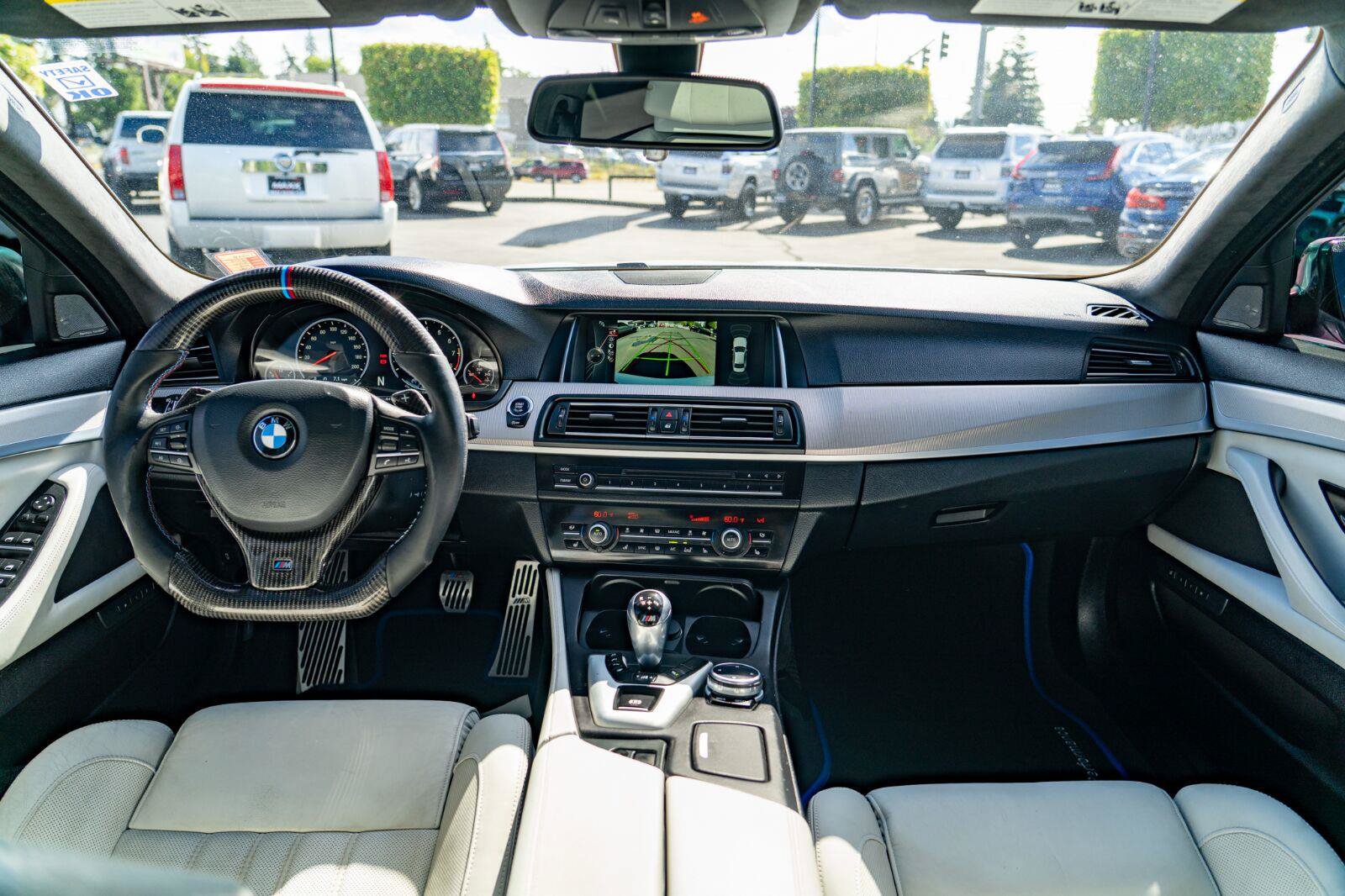 Used 2014 BMW M5 RWD image 14