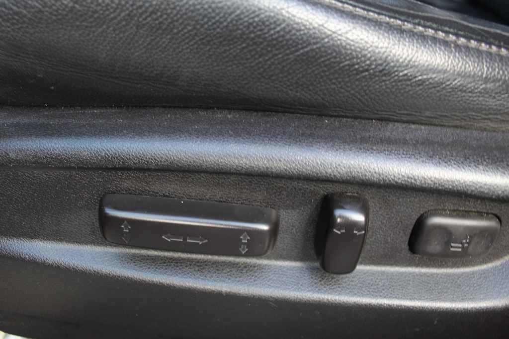 Used 2017 Acura MDX FWD image 25