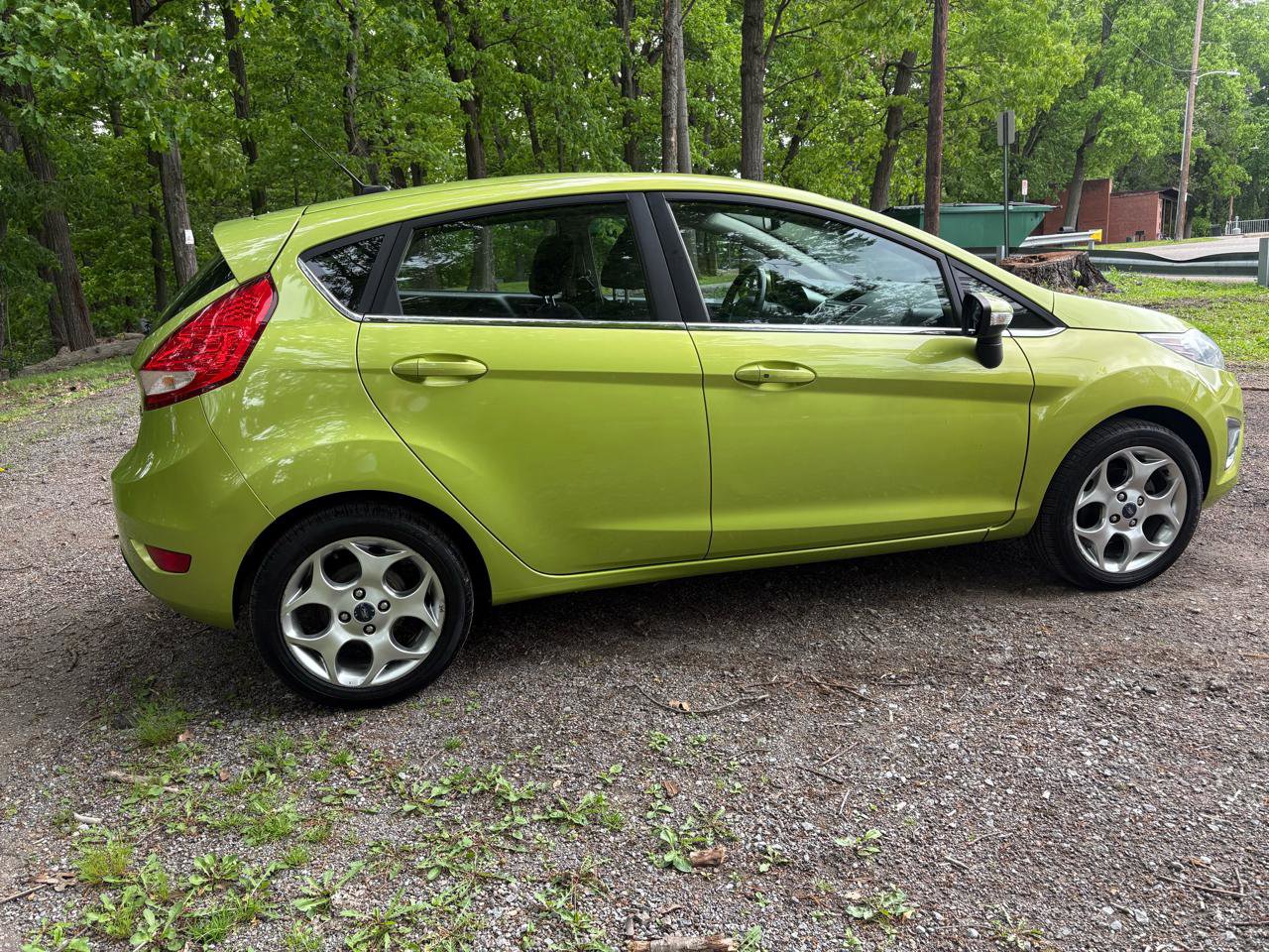 Used 2011 Ford Fiesta SES w/ 301A Rapid Spec Order Code FWD image 8