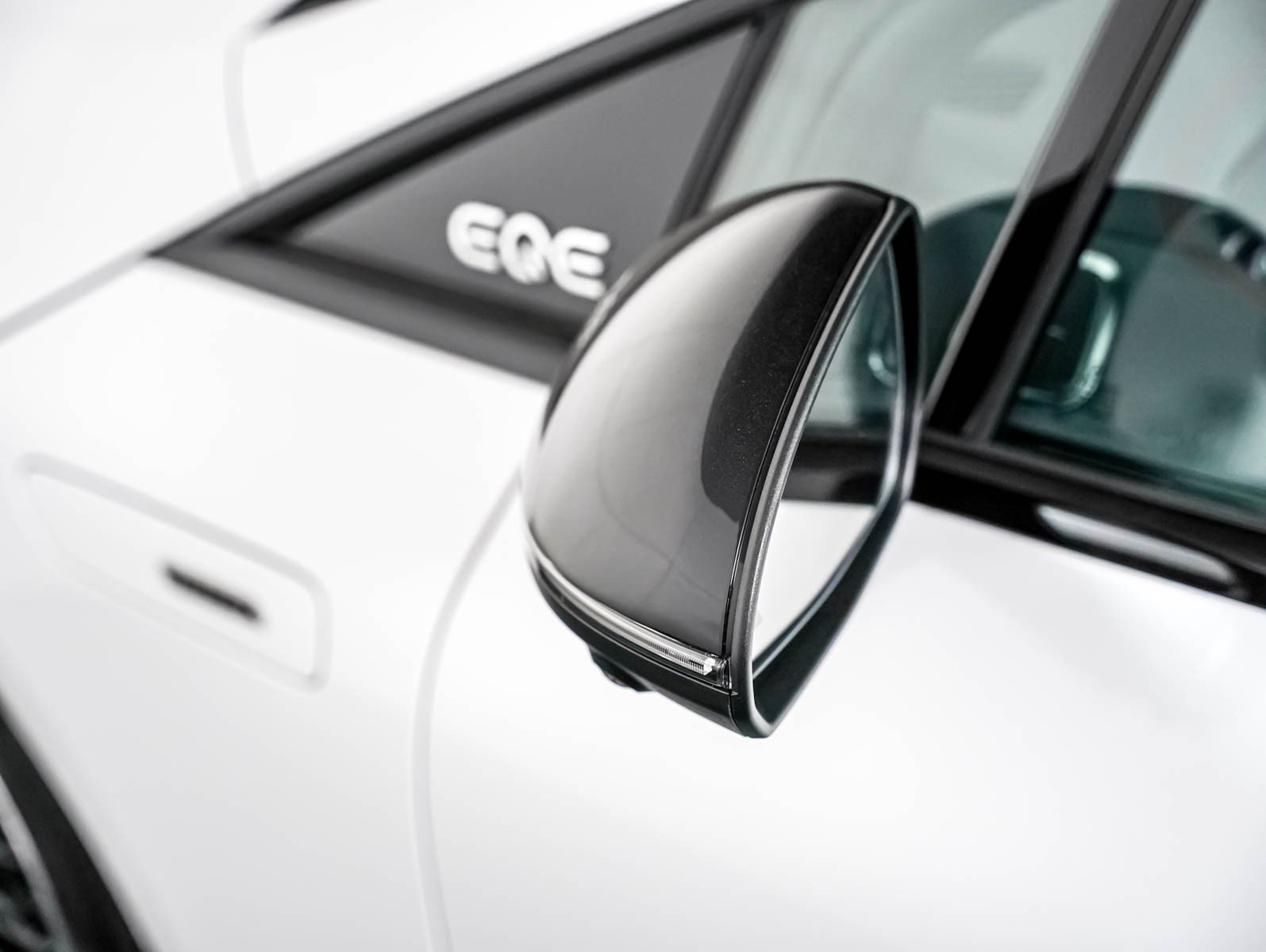 Certified 2023 Mercedes-Benz EQE AMG 4MATIC Sedan image 25