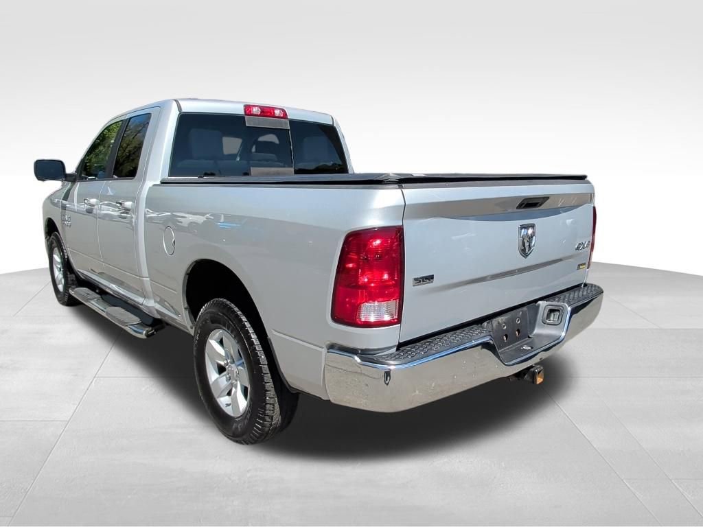 Used 2018 RAM 1500 Classic SLT AWD/4WD image 3