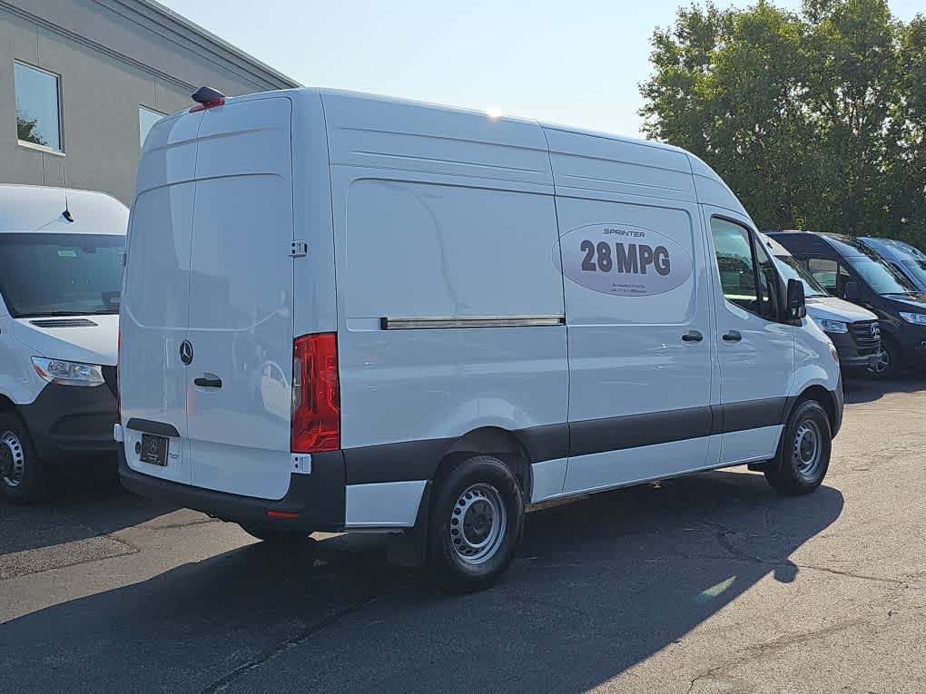 Used 2026 Mercedes-Benz Sprinter 2500 image 4