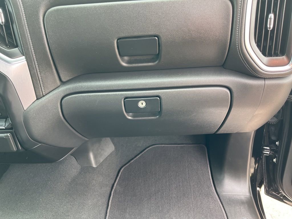 Used 2021 GMC Sierra 1500 SLT image 39