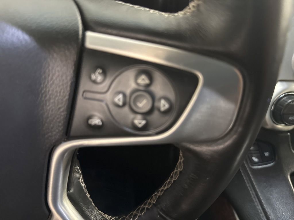 Used 2016 GMC Yukon SLT w/ HD Trailering Package image 19