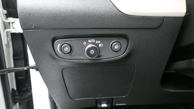 Used 2023 Buick Encore GX Preferred w/ Cold Weather Comfort Package AWD/4WD image 10