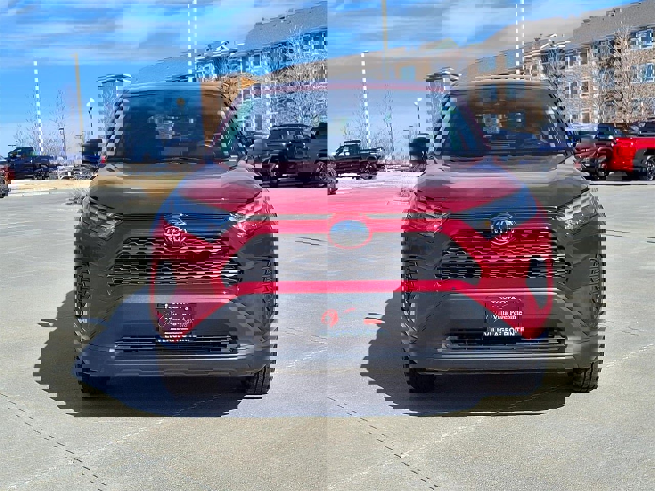 Used 2024 Toyota RAV4 LE image 10