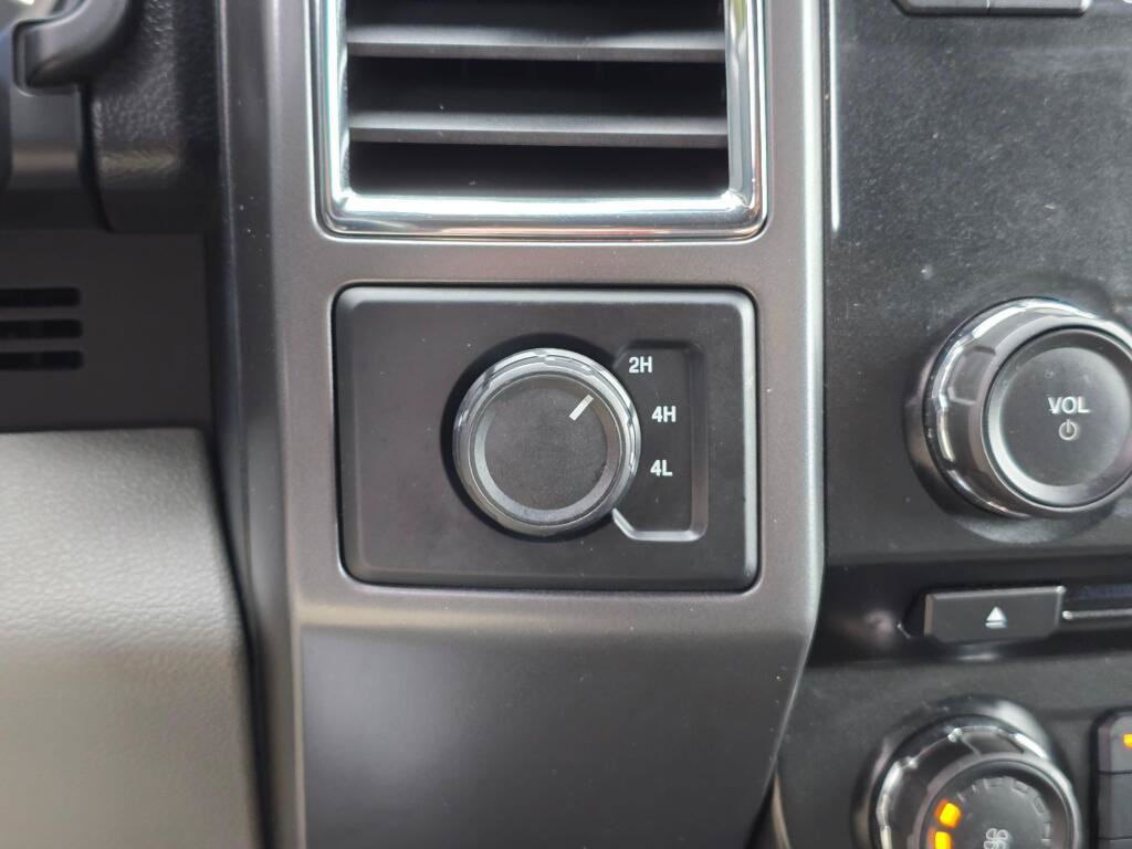 Used 2016 Ford F150 XLT w/ Equipment Group 301A Mid AWD/4WD image 23