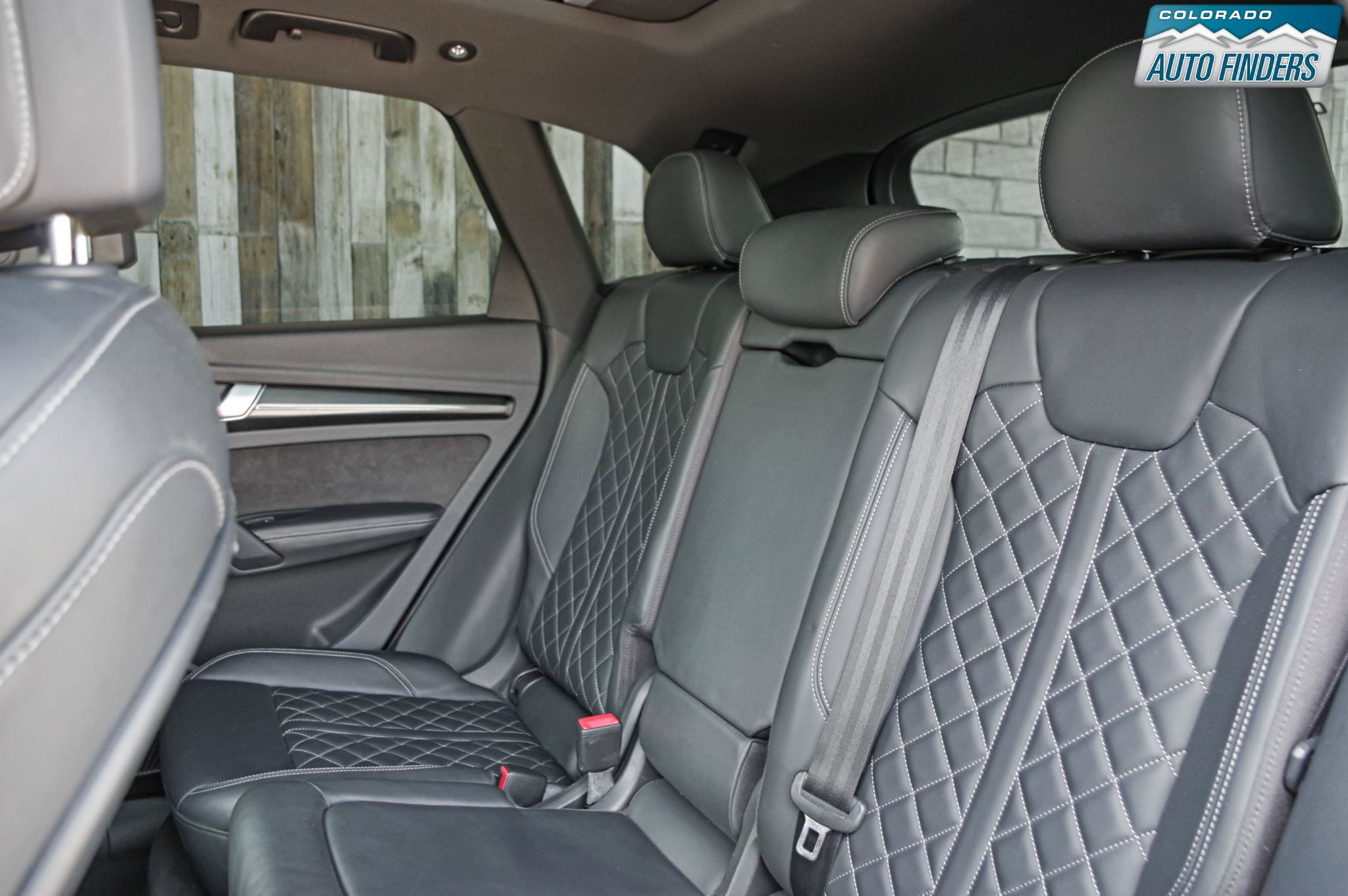 Used 2018 Audi SQ5 Premium Plus w/ Navigation Package AWD/4WD image 25