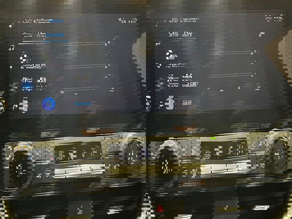 Used 2025 Toyota Grand Highlander AWD image 35