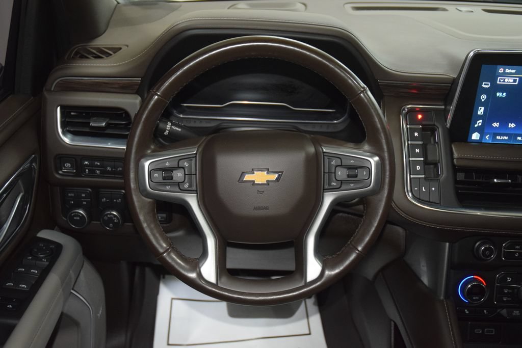 Used 2022 Chevrolet Tahoe LT w/ Luxury Package AWD/4WD image 35