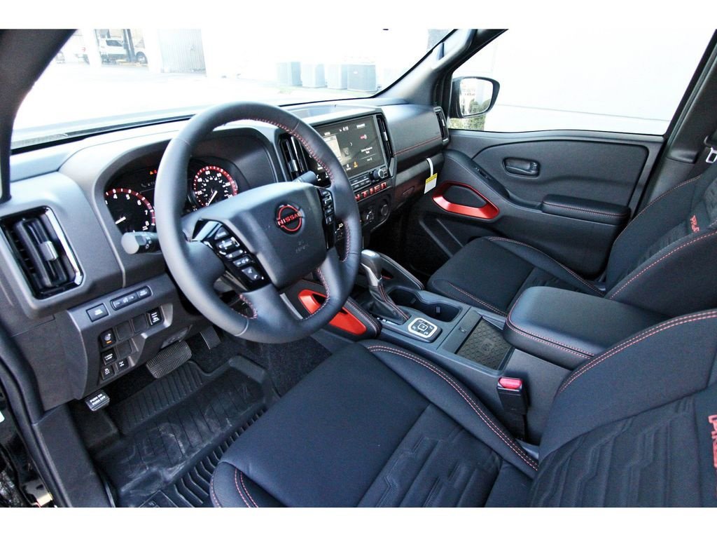 New 2026 Nissan Frontier PRO-4X w/ Pro-4x Convenience Package image 12