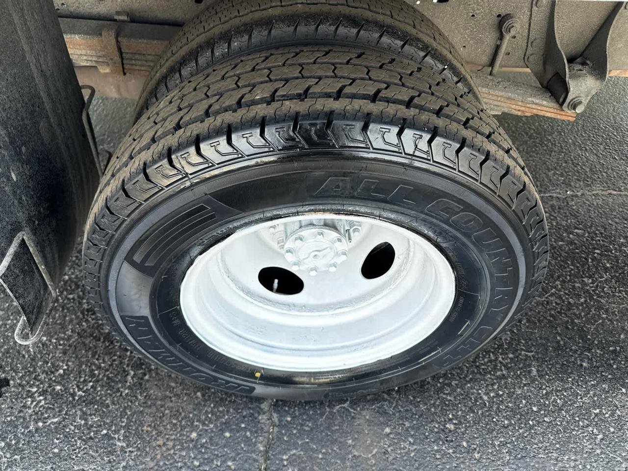Used 2018 Ford E-350 and Econoline 350 Super Duty RWD image 9