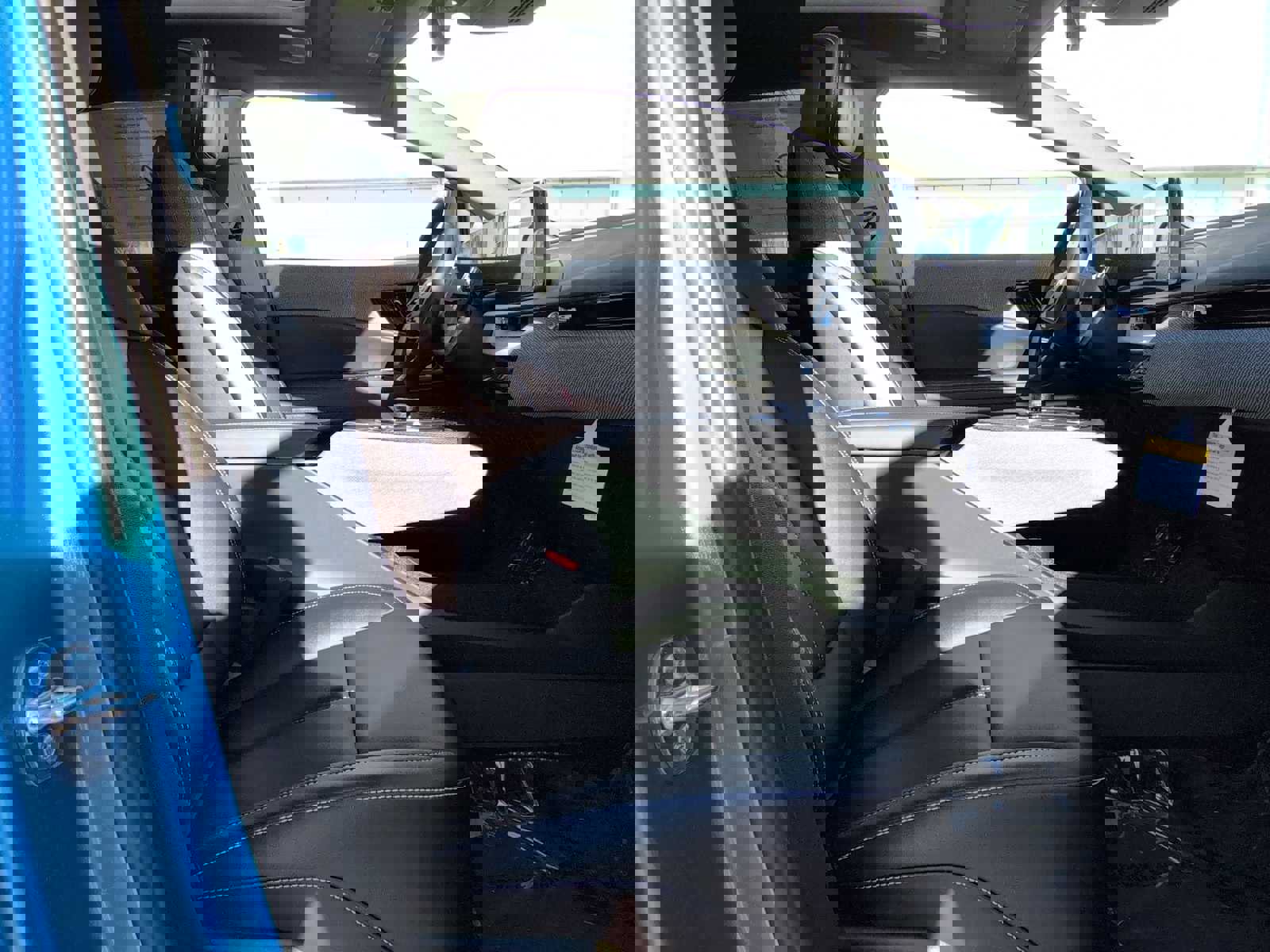 New 2026 Cadillac Optiq Luxury 1 image 28