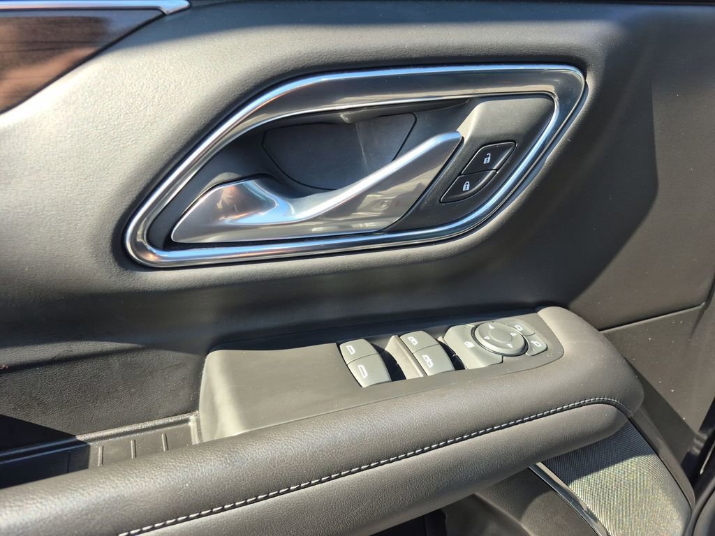 Certified 2023 GMC Yukon XL SLE image 26