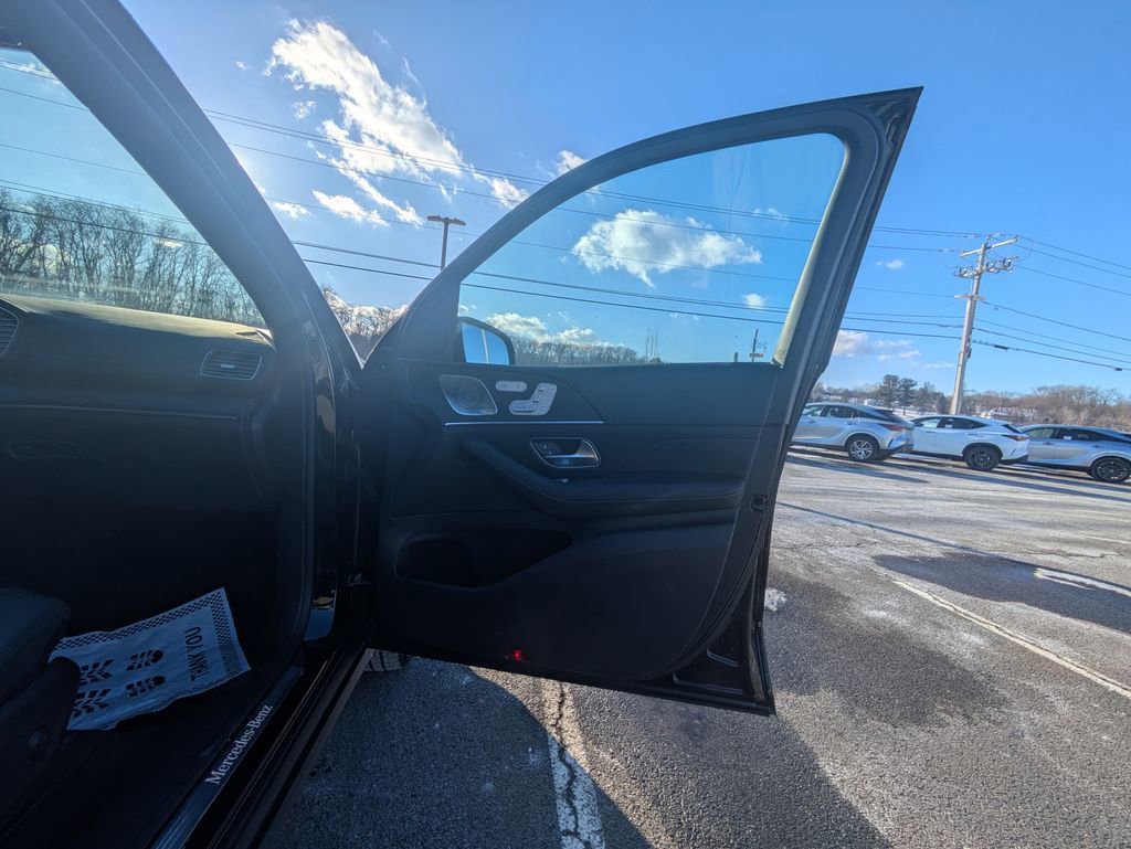 Used 2024 Mercedes-Benz GLE 350 4MATIC image 18