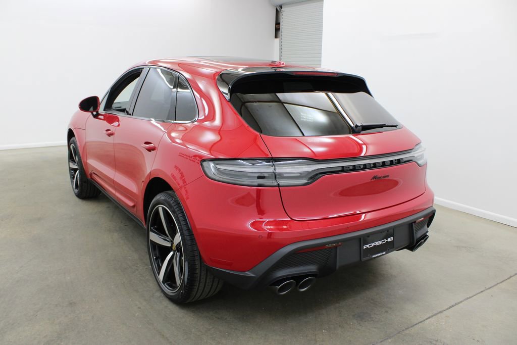 New 2026 Porsche Macan image 3