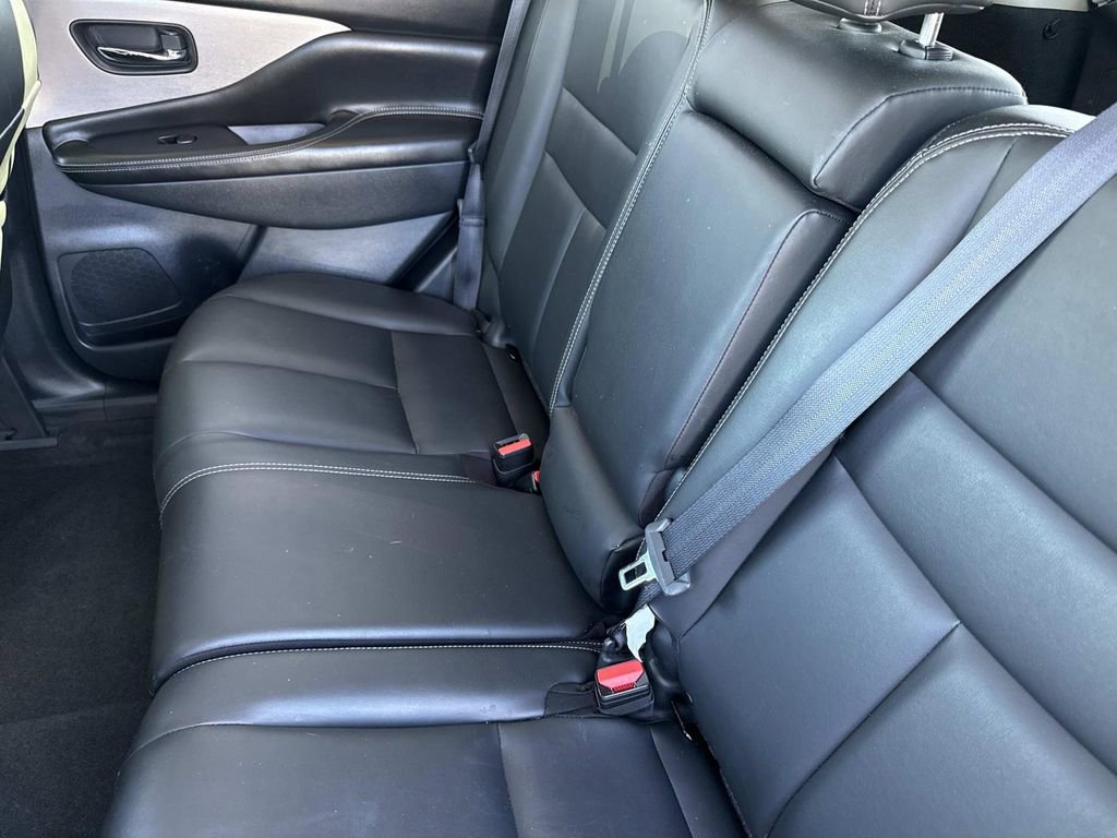 Certified 2023 Nissan Murano SV image 13