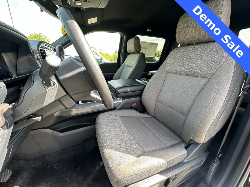 New 2025 Ford F150 XLT w/ Equipment Group 302A MID AWD/4WD image 17