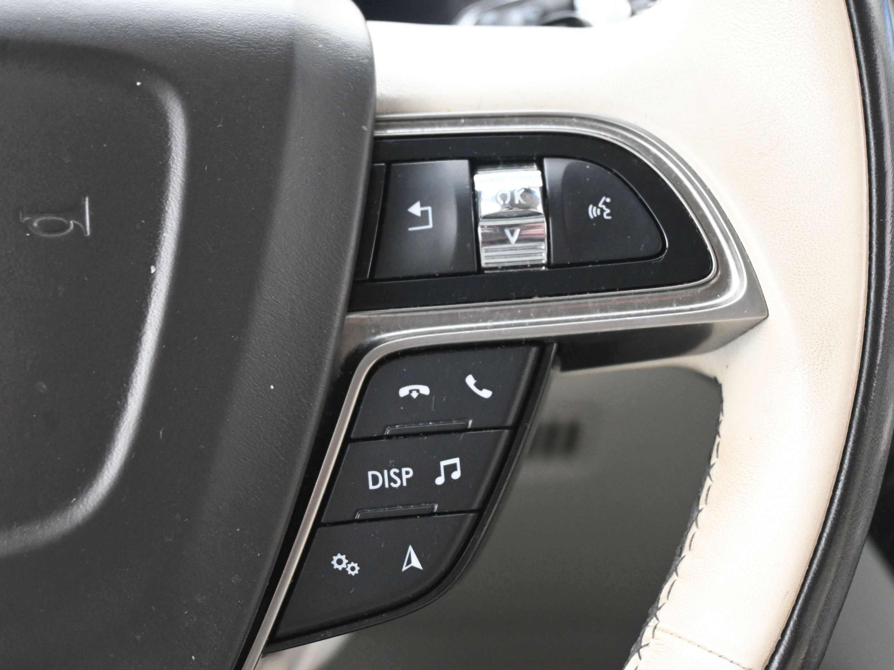 Used 2019 Lincoln Nautilus Black Label image 23