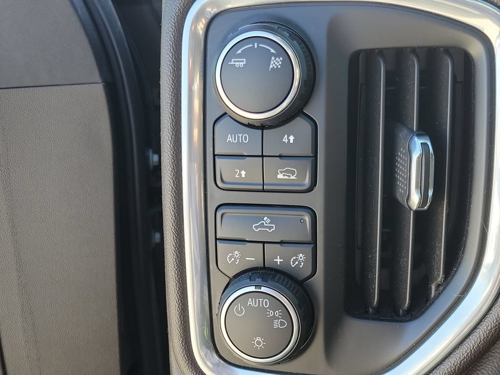 Used 2019 Chevrolet Silverado 1500 LT w/ All-Star Edition AWD/4WD image 22