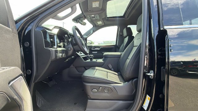 New 2026 GMC Sierra 1500 Denali w/ Technology Package AWD/4WD image 16