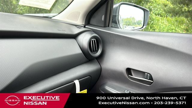 Used 2025 Nissan Kicks Play S FWD image 19