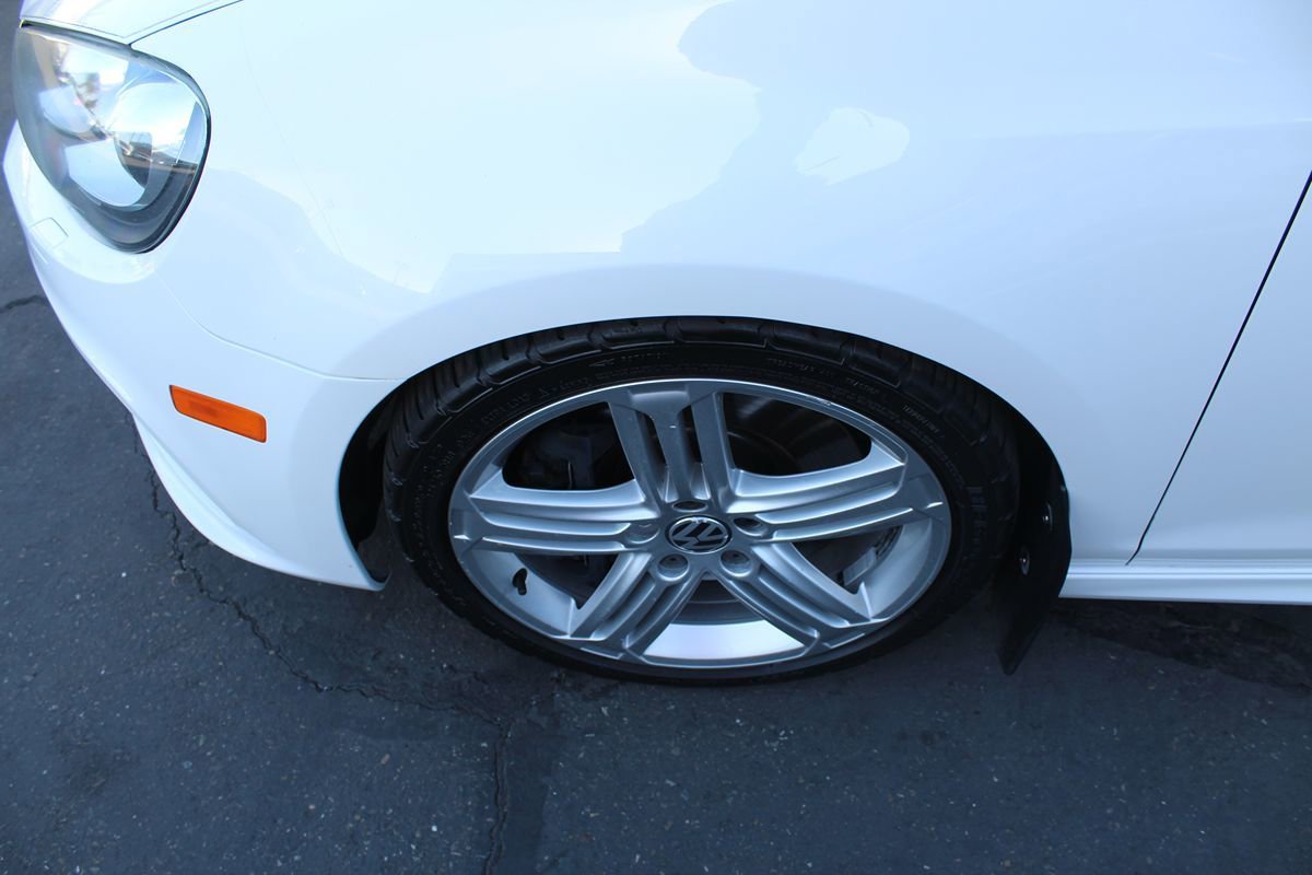 Used 2012 Volkswagen Golf 4-Door AWD/4WD image 11