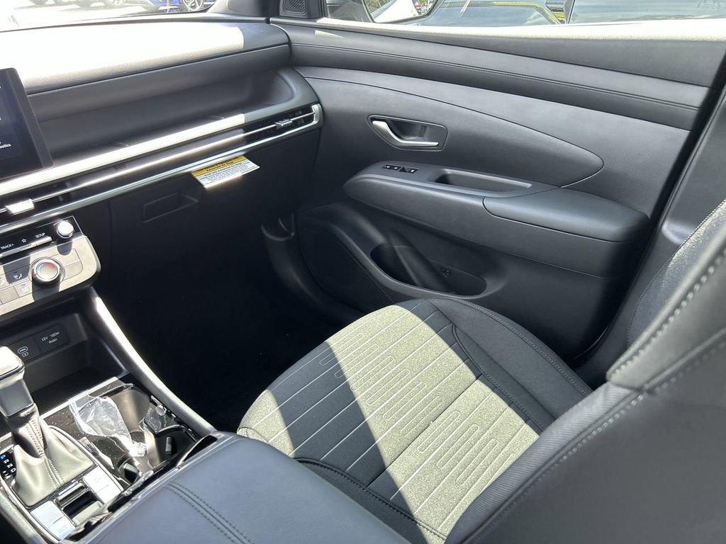 New 2026 Hyundai Santa Cruz SE image 6