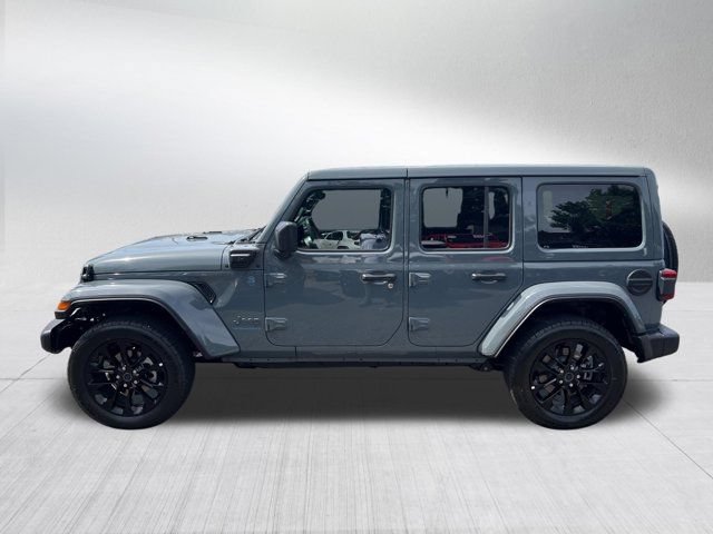Certified 2025 Jeep Wrangler Unlimited Sahara w/ Safety Group AWD/4WD image 8