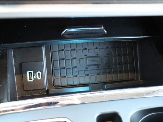 Used 2024 Ford Expedition XLT image 27