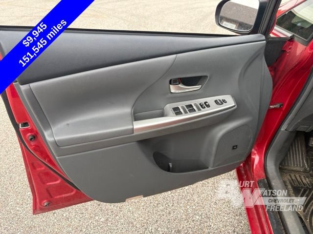 Used 2012 Toyota Prius V Five FWD image 13