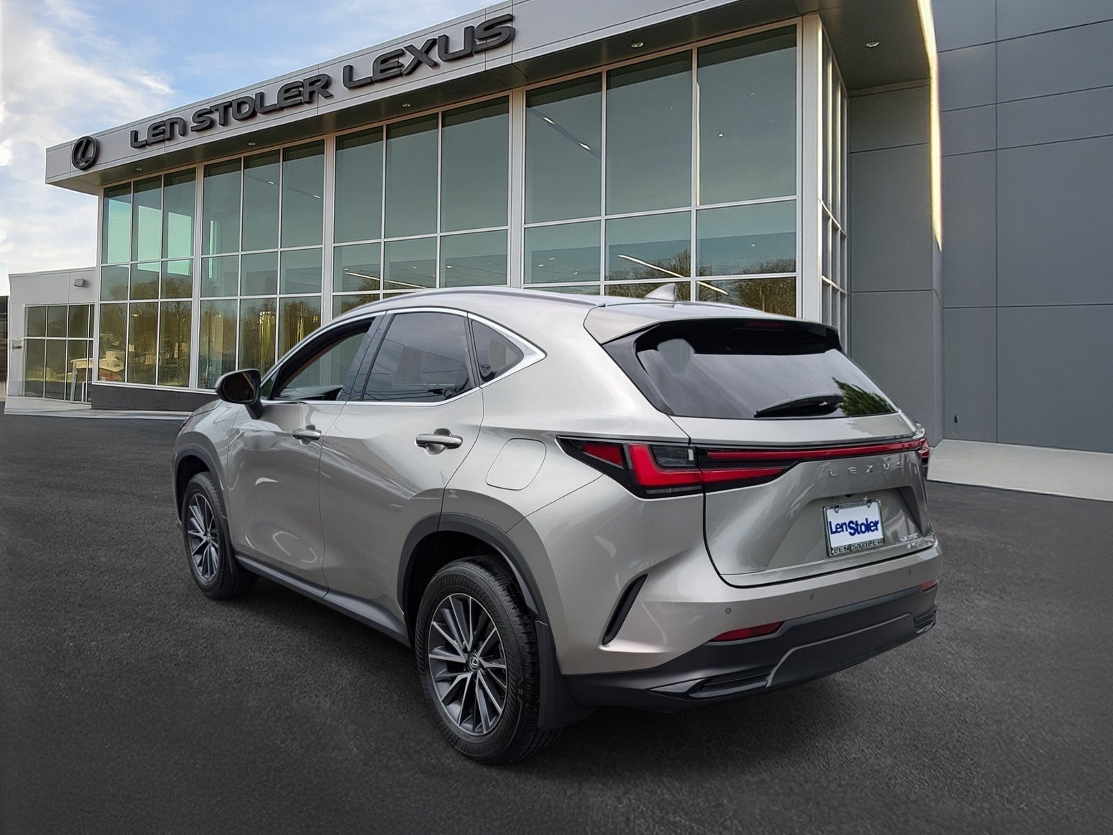 Used 2024 Lexus NX 350 AWD w/ Cold Area Package image 5