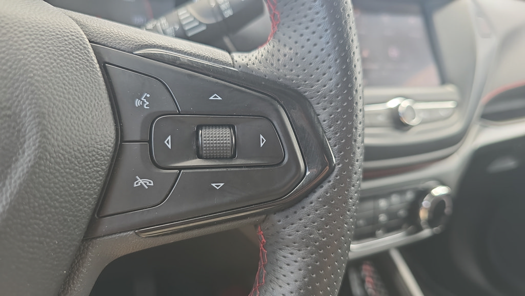 Used 2022 Chevrolet TrailBlazer RS AWD/4WD image 24