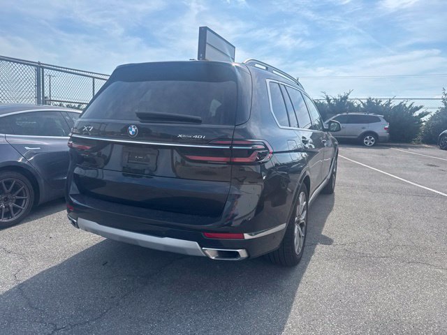 Used 2026 BMW X7 xDrive40i w/ Premium Package AWD/4WD image 10