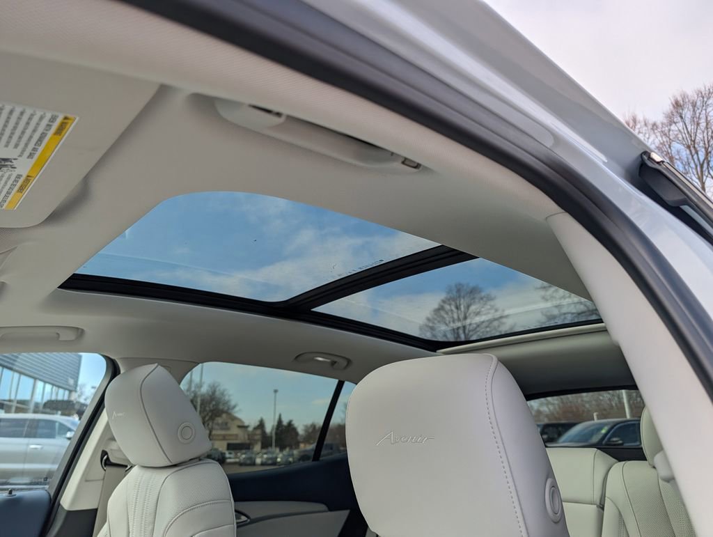 New 2026 Buick Envision Avenir image 6