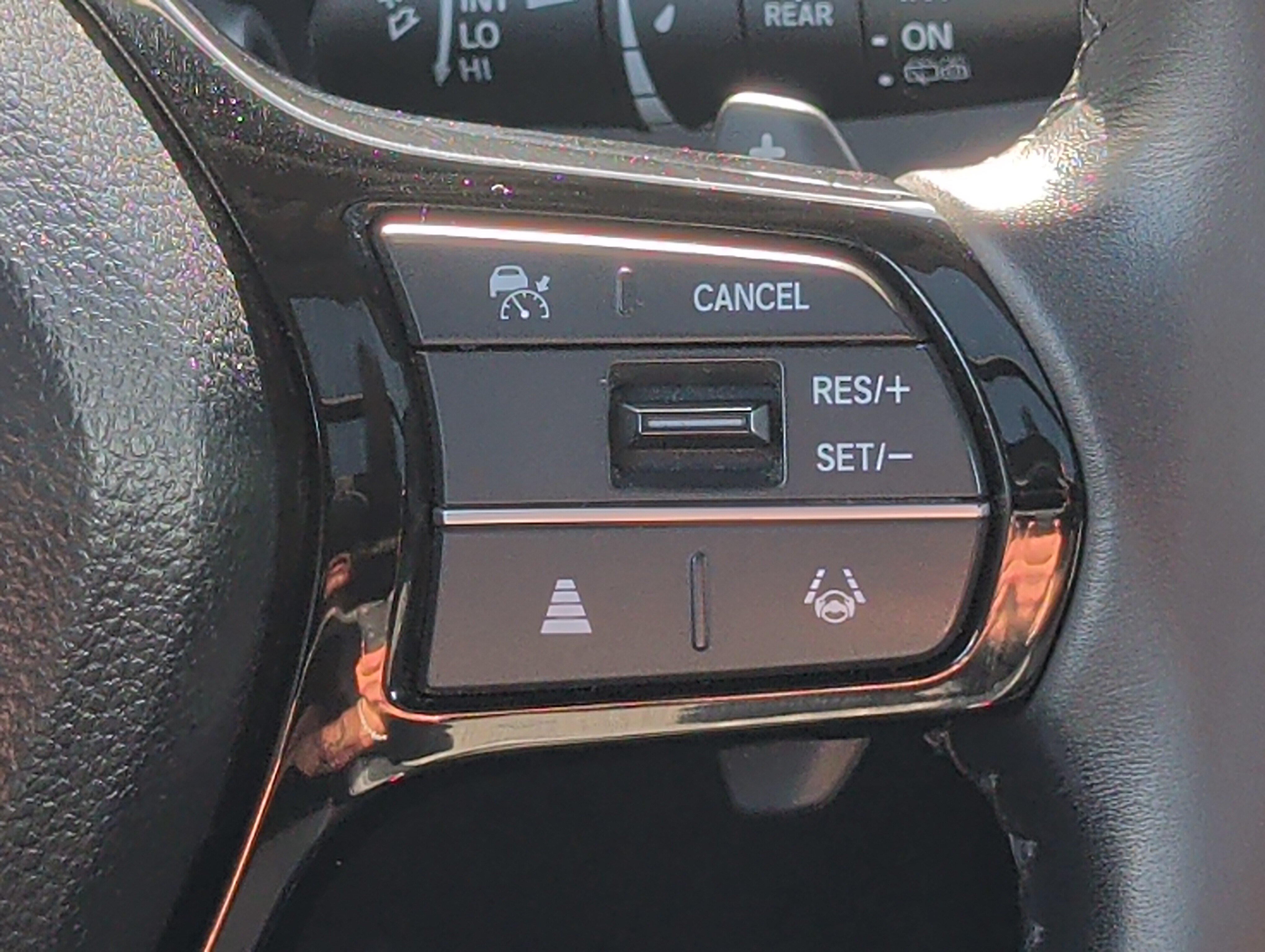 Used 2023 Honda Pilot Touring image 28