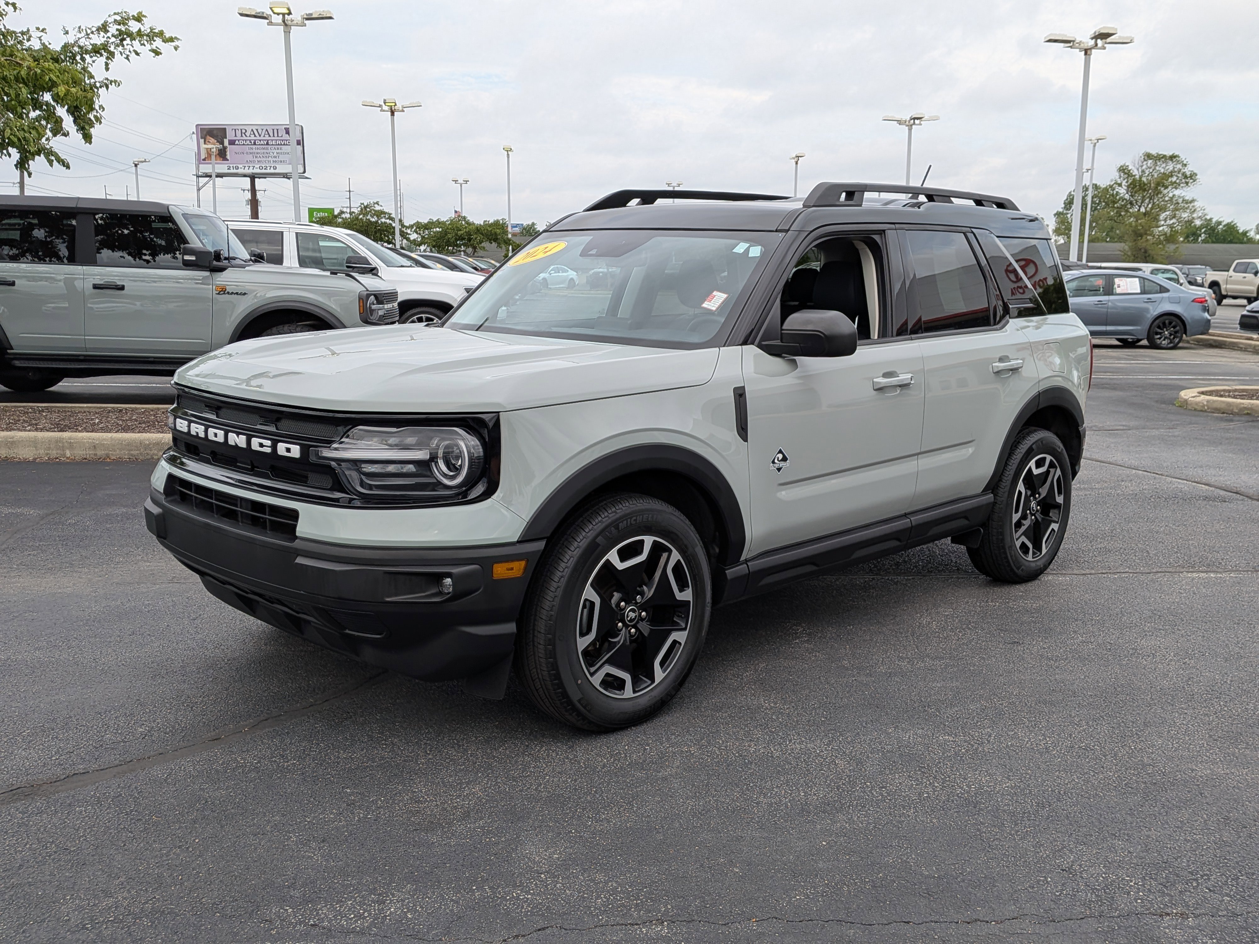 Used 2024 Ford Bronco Sport Outer Banks AWD/4WD image 4
