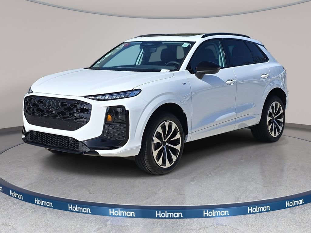 New 2026 Audi Q3 quattro 2.0T AWD/4WD image 1