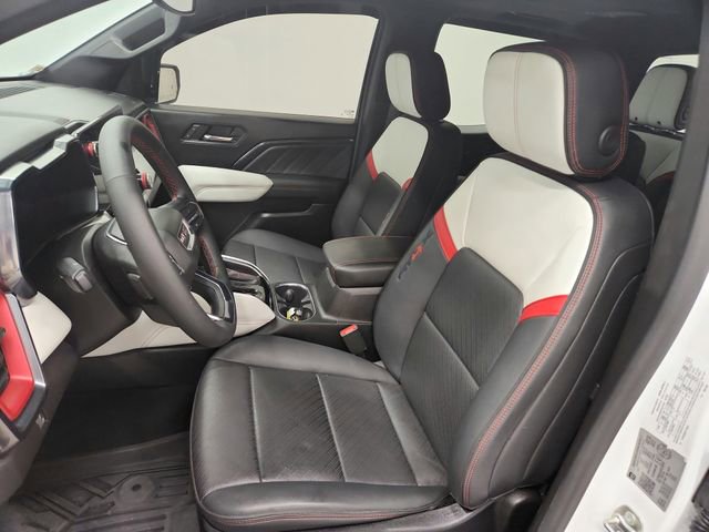 Used 2024 GMC Canyon AT4X image 18