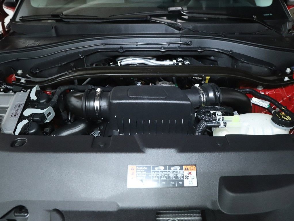 Certified 2025 Lincoln Aviator Reserve w/ Equipment Group 201A image 35