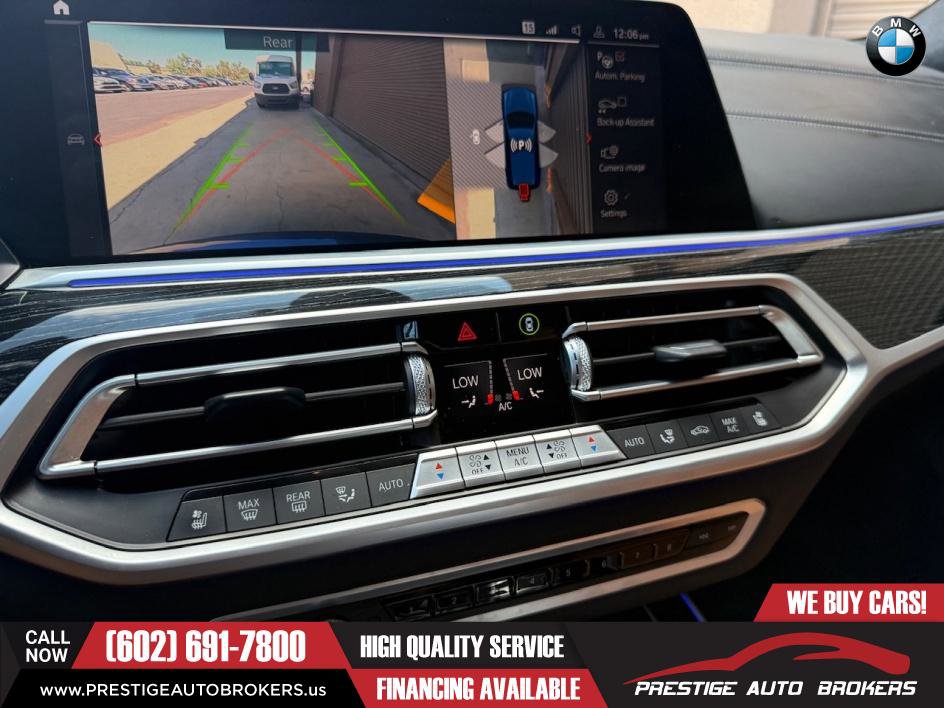 Used 2021 BMW X7 M50i w/ Executive Package image 20