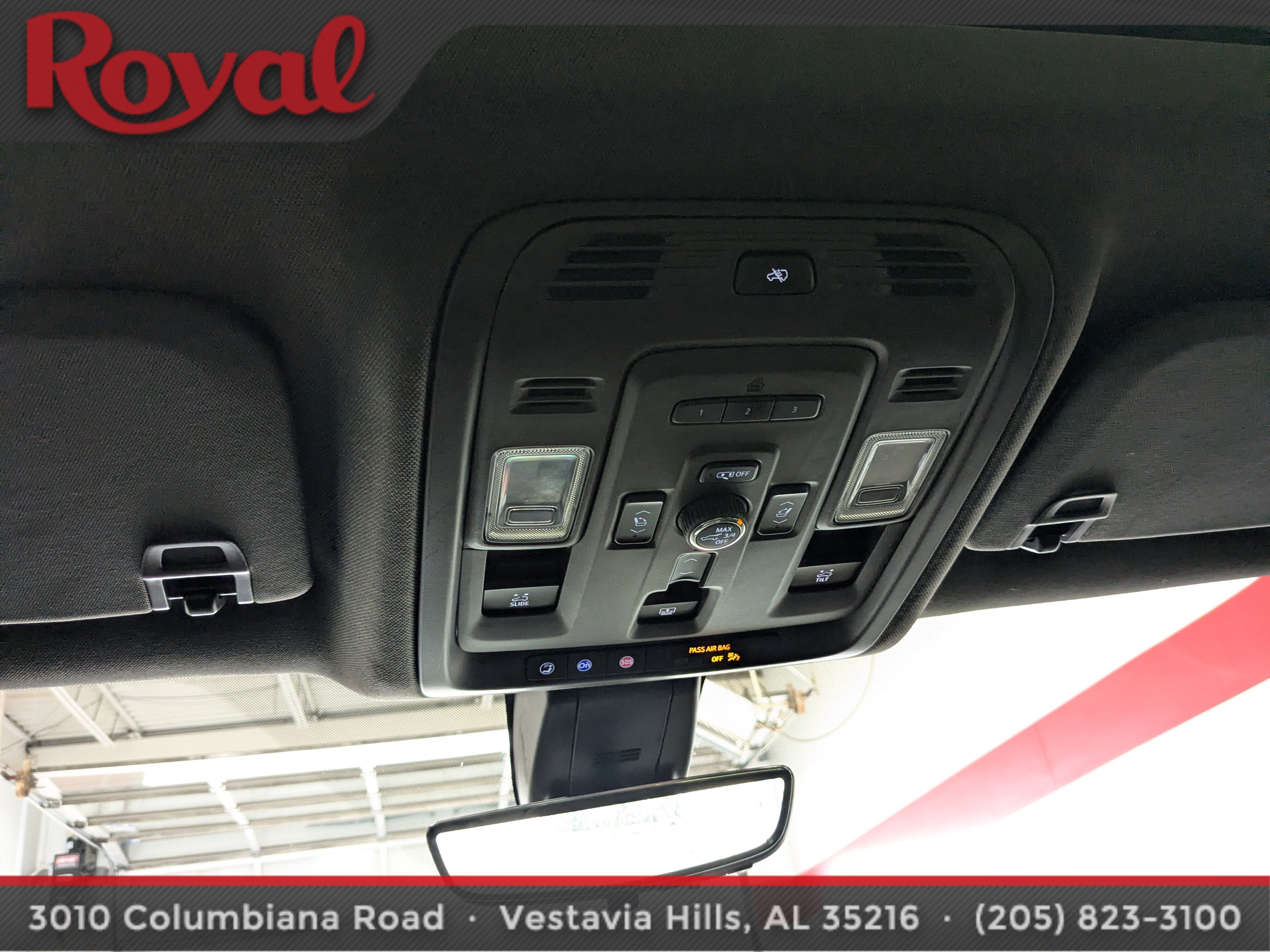 Used 2021 GMC Yukon XL Denali w/ Denali Ultimate Package image 28