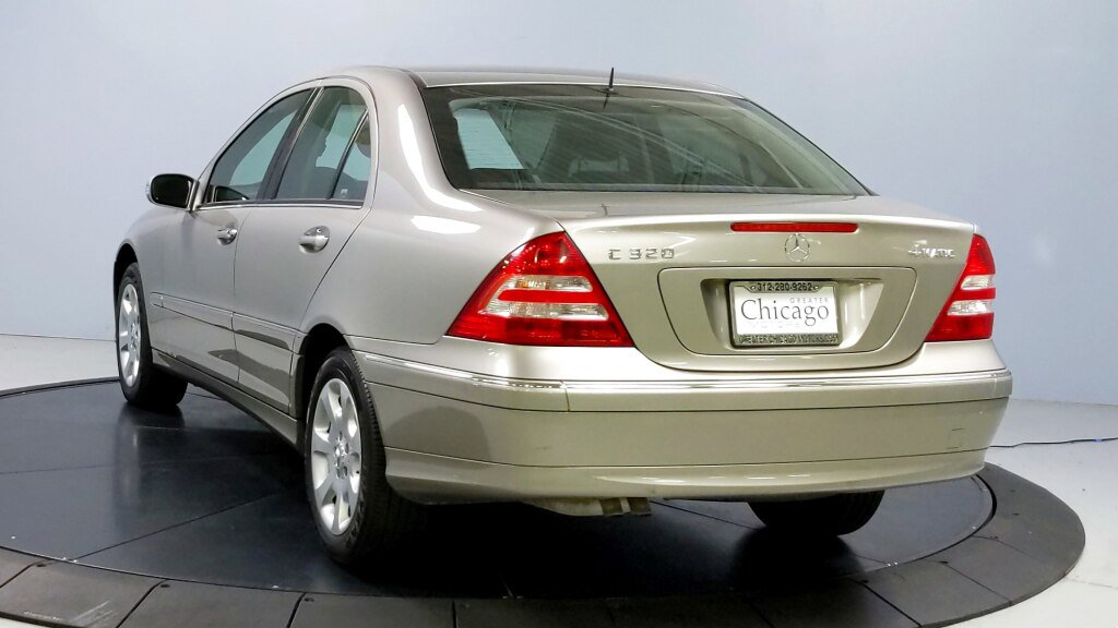 Used 2005 Mercedes-Benz C 320 4MATIC Sedan image 5