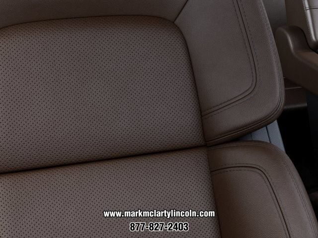 New 2027 Lincoln Aviator Reserve w/ Luxury Package AWD/4WD image 16