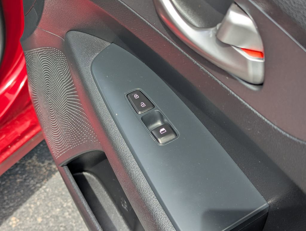 Used 2021 Kia Forte LXS FWD image 33
