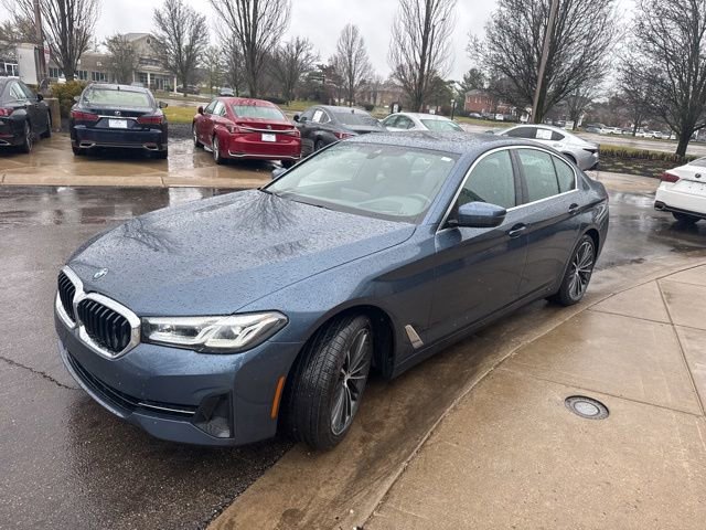 Used 2023 BMW 540i w/ Premium Package RWD image 7