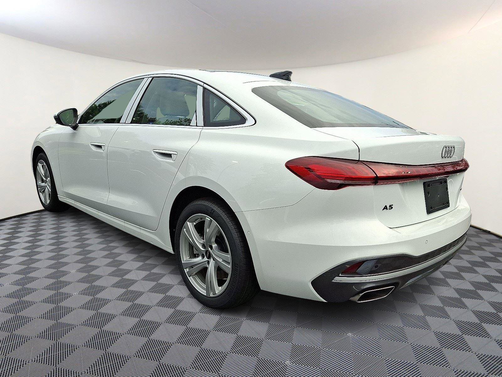 New 2025 Audi A5 2.0T Premium image 4