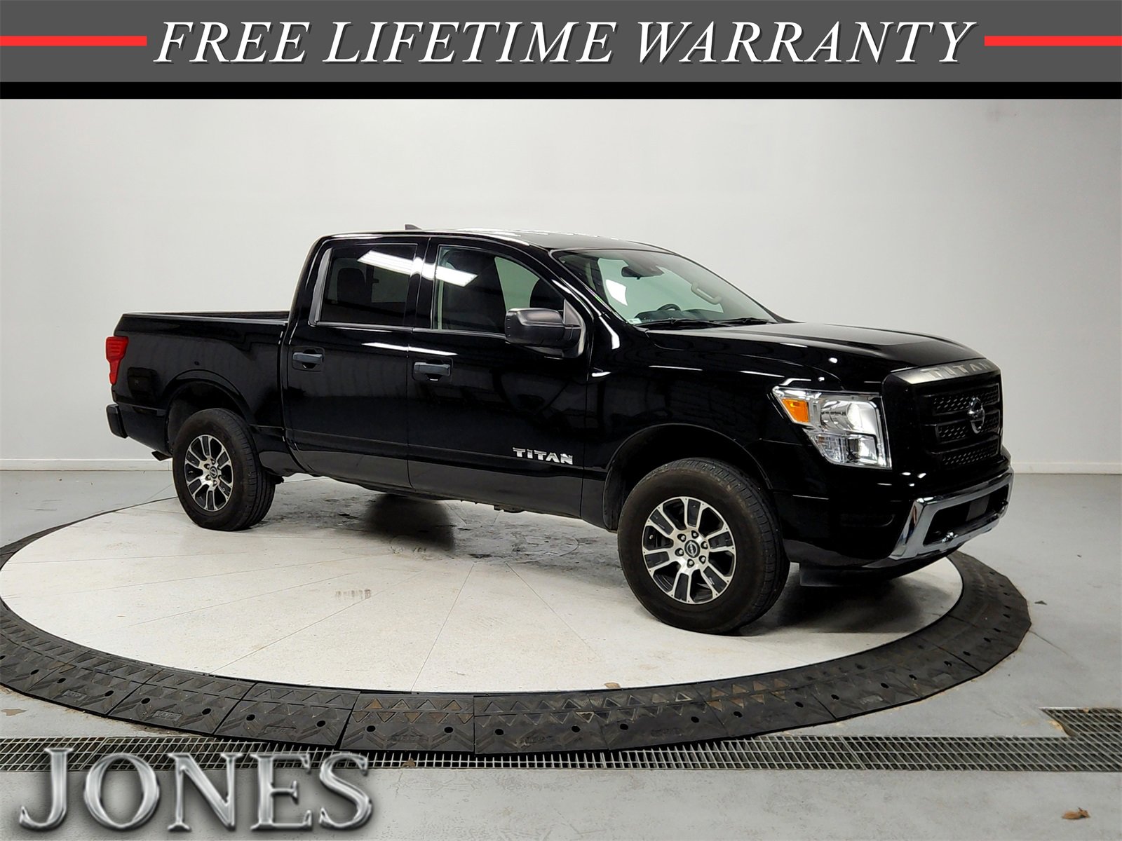 Used 2023 Nissan Titan SV