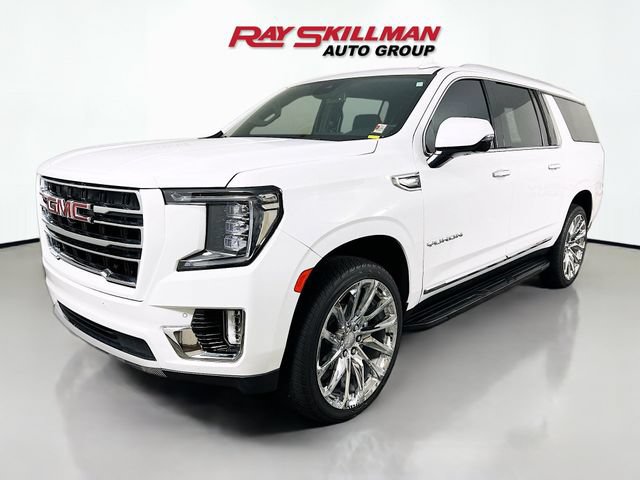Used 2024 GMC Yukon XL SLT w/ SLT Luxury Package AWD/4WD image 3