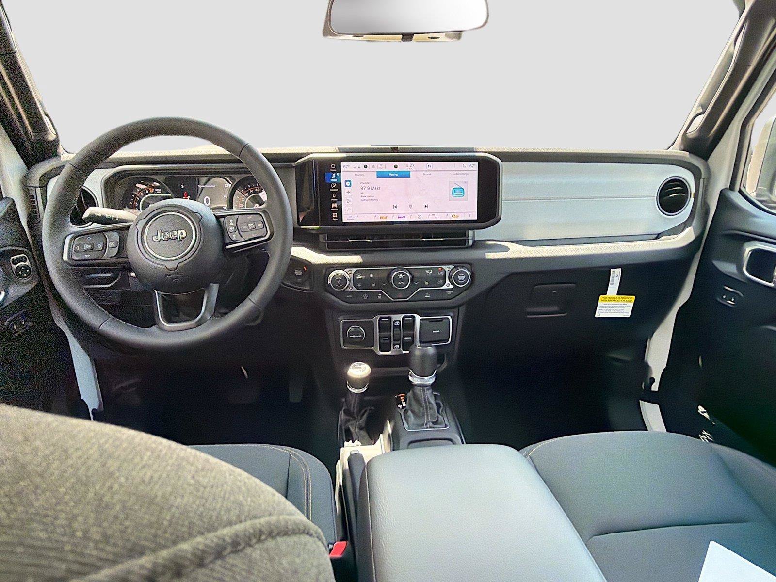 New 2026 Jeep Gladiator Sport AWD/4WD image 15